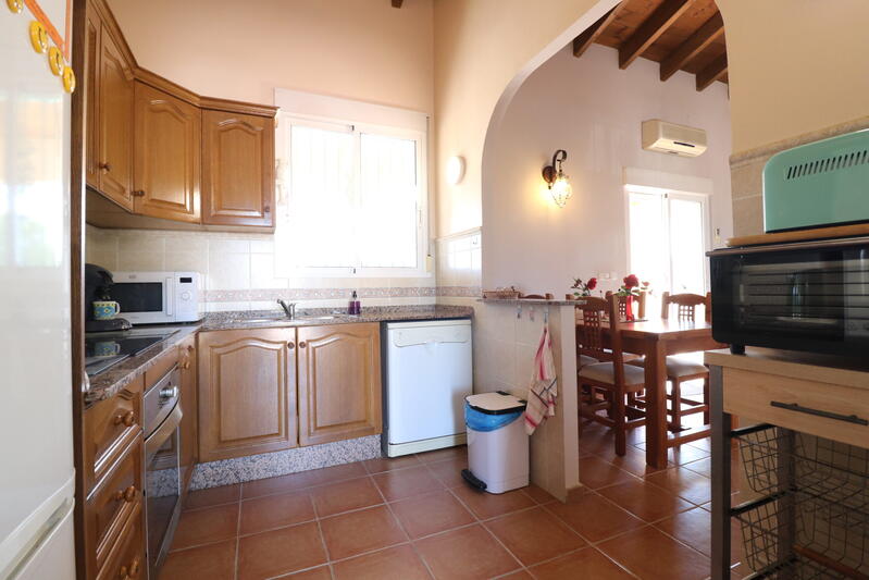 3 bedroom Country House for sale