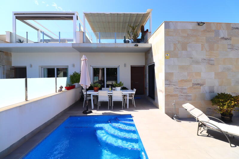 Villa en venta en Los Palacios, Alicante