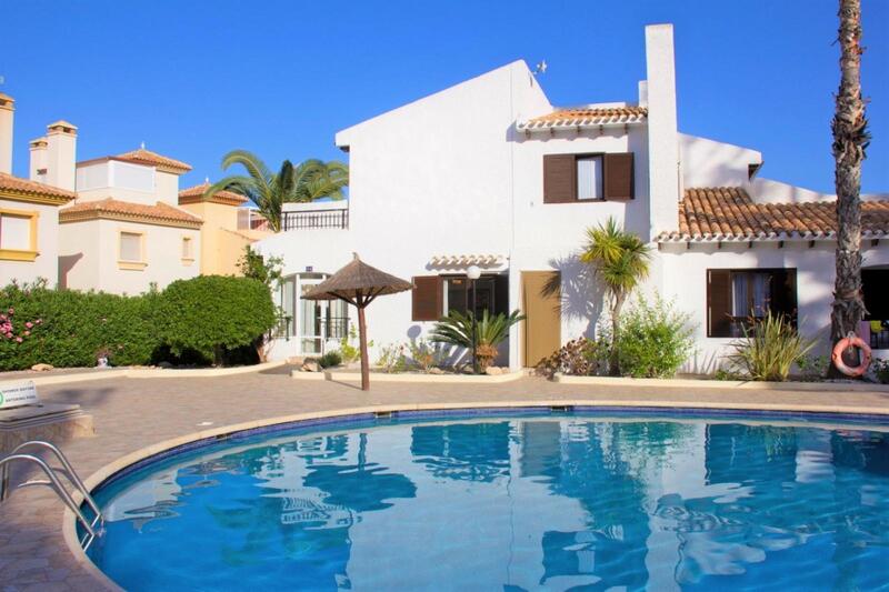 Townhouse for sale in Cabo Roig, Alicante