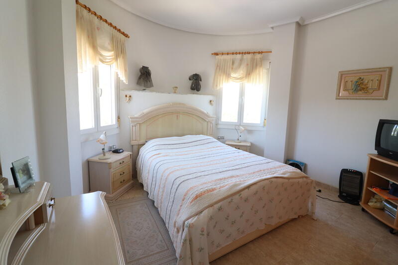 6 chambre Villa à vendre