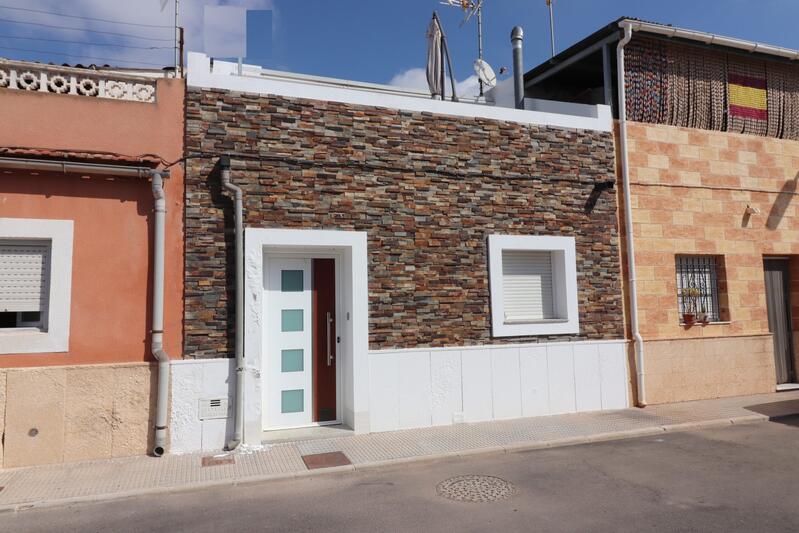 Rekkehus til salgs i El Saladar, Alicante