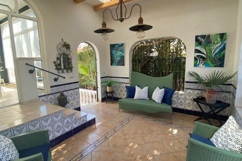 3 bedroom Villa for sale