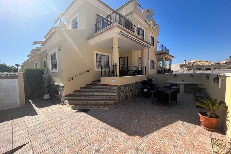 Townhouse for sale in Ciudad Quesada, Alicante