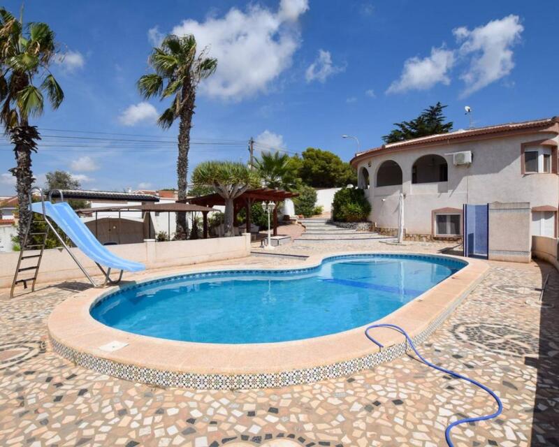 5 chambre Villa à vendre