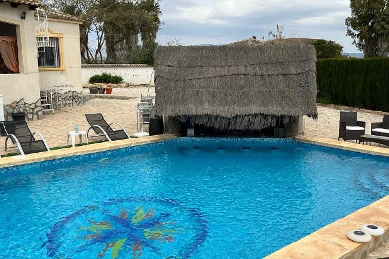 7 chambre Villa à vendre