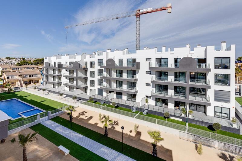 Appartement Te koop in Villamartin, Alicante