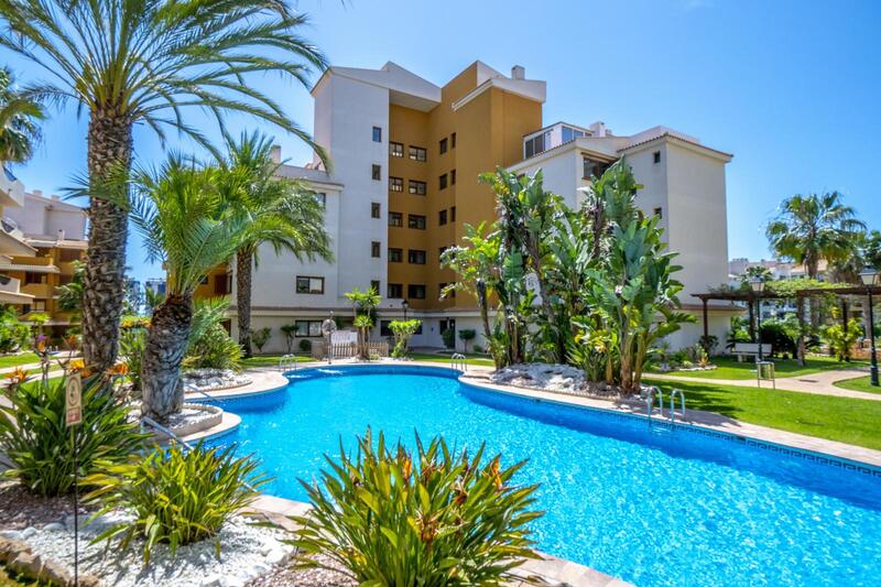 Apartment for sale in Punta Prima, Alicante