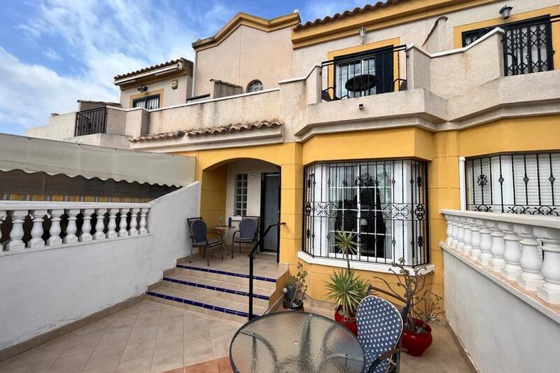 Townhouse for sale in Guardamar del Segura, Alicante