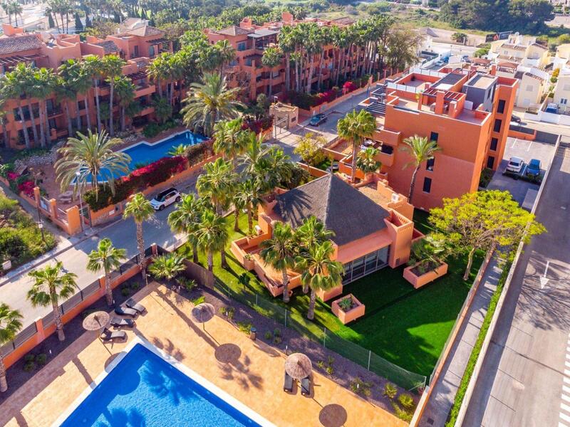 Auberge à vendre dans Orihuela Costa, Alicante