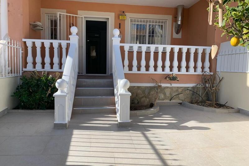 3 bedroom Townhouse for sale