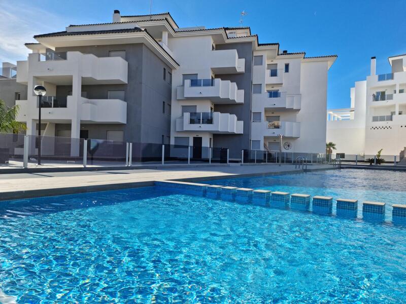 Apartment for sale in Villamartin, Alicante