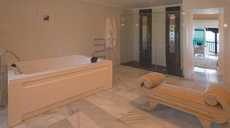 8 Schlafzimmer Villa zu verkaufen