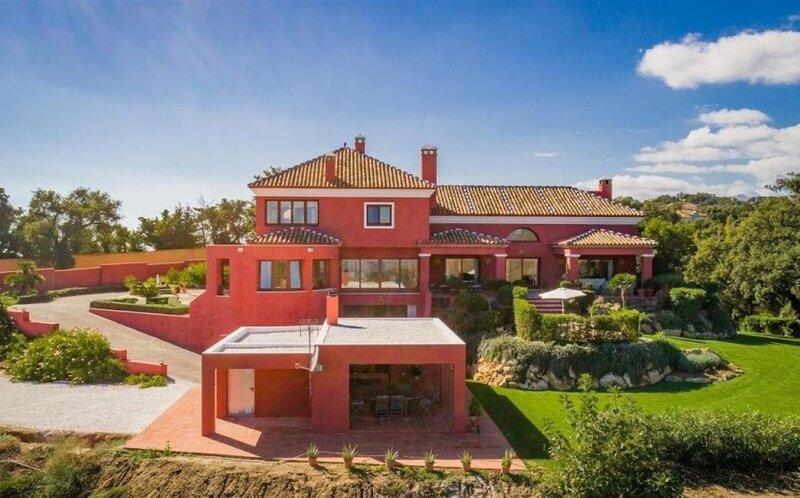 6 bedroom Villa for sale