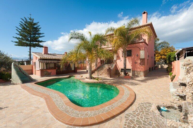 Villa à vendre dans Coin, Málaga