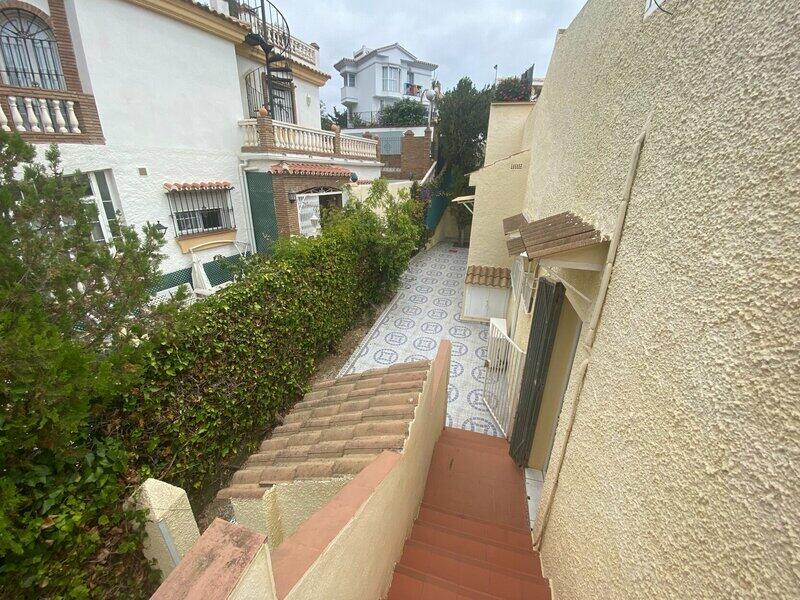 4 Cuarto Villa en venta