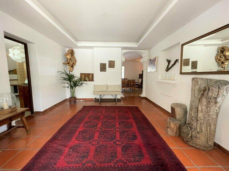 6 Cuarto Villa en venta