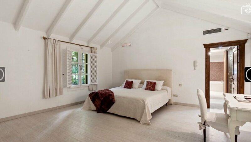 6 Cuarto Villa en venta