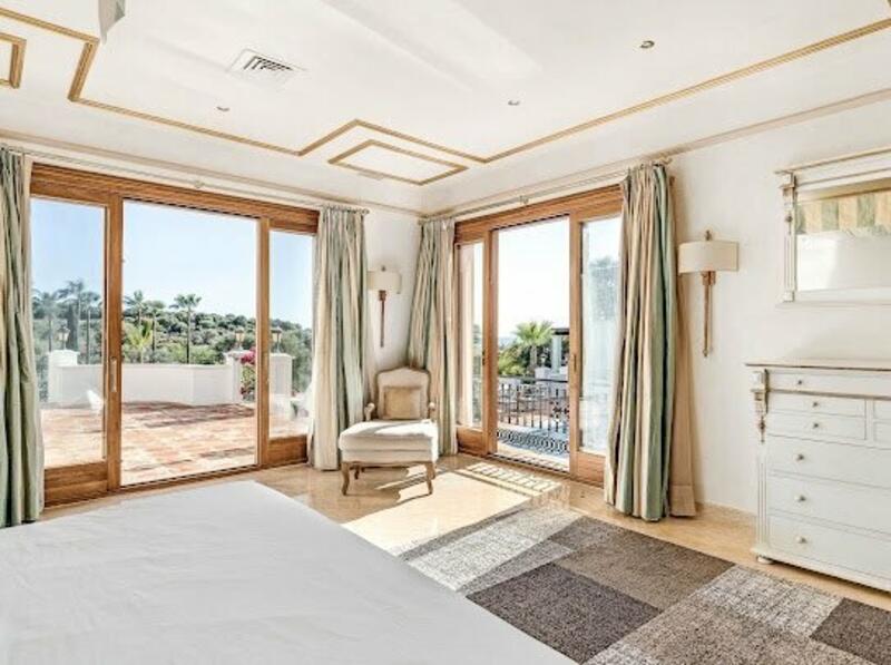 16 Cuarto Villa en venta