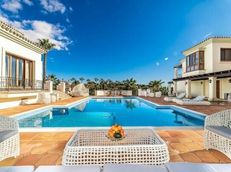 16 Cuarto Villa en venta