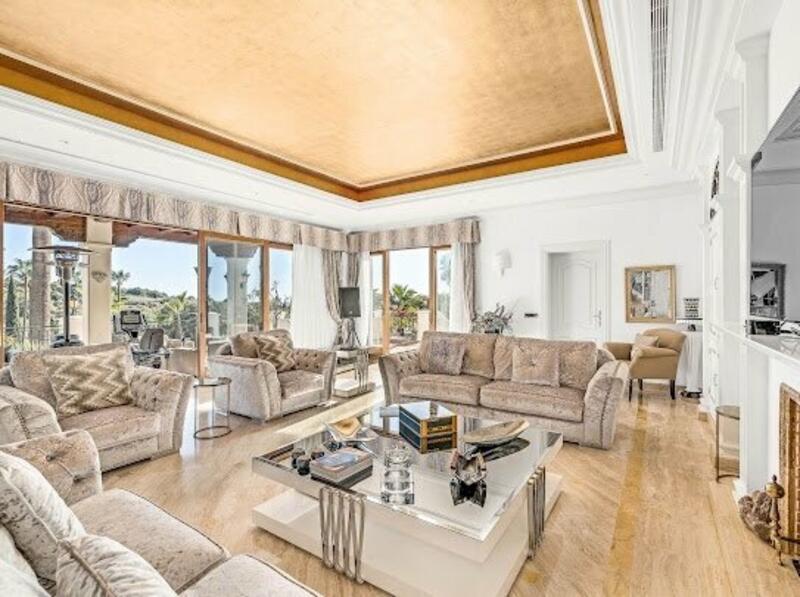 16 Cuarto Villa en venta