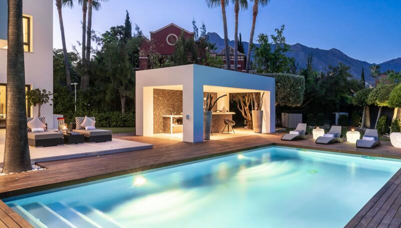 5 bedroom Villa for sale