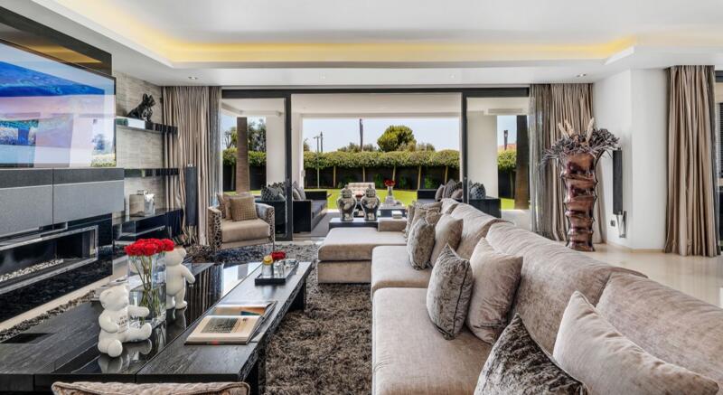 5 bedroom Villa for sale