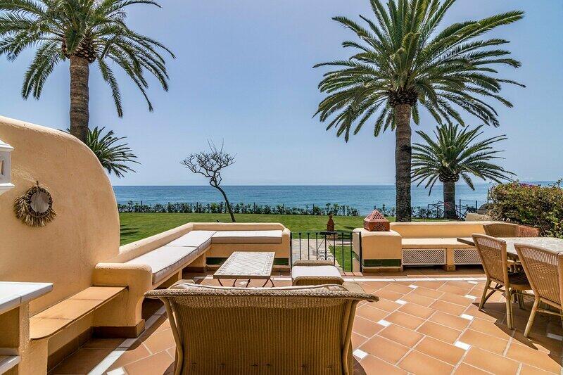 Rekkehus til salgs i Estepona, Málaga