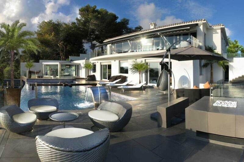 Villa for sale in La Cala de Mijas, Málaga