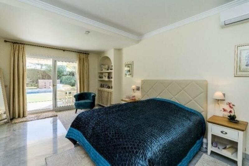 4 bedroom Villa for sale