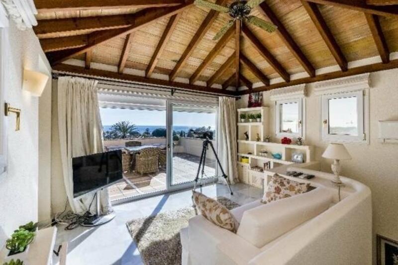 4 bedroom Villa for sale