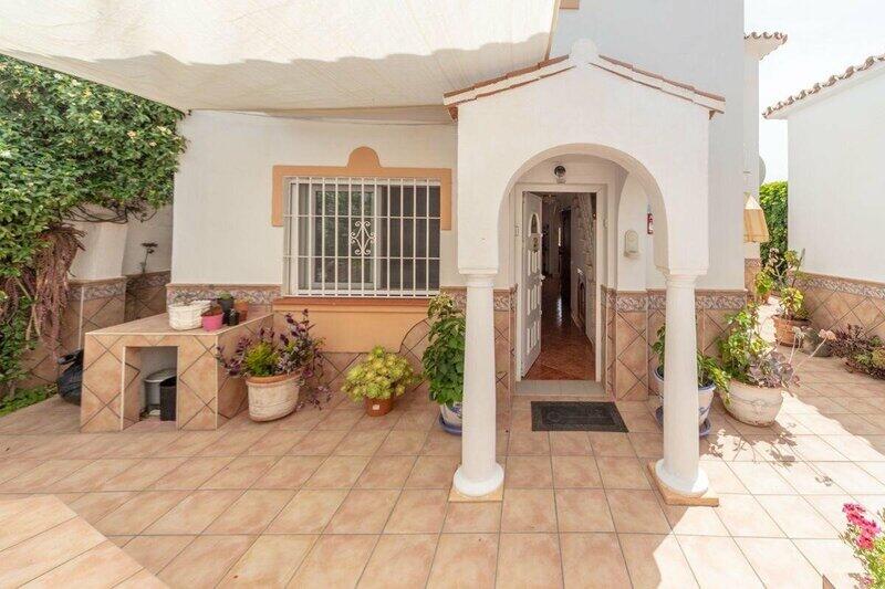 3 Cuarto Villa en venta