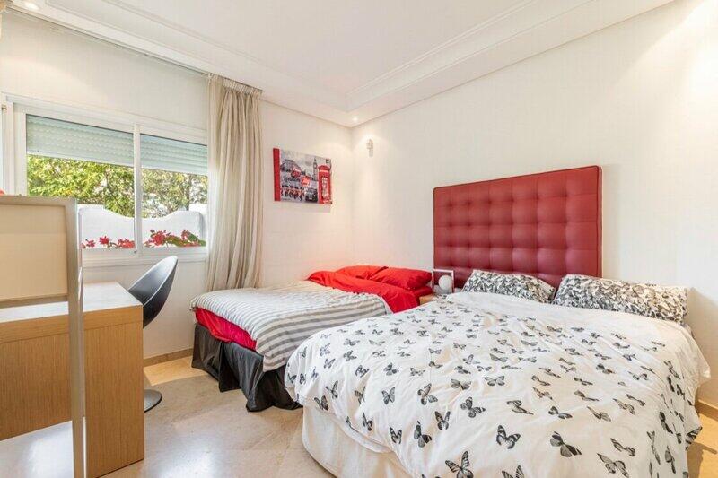 4 slaapkamer Appartement Te koop