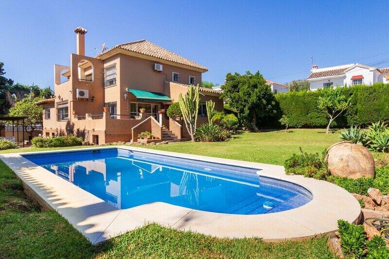 5 bedroom Villa for sale