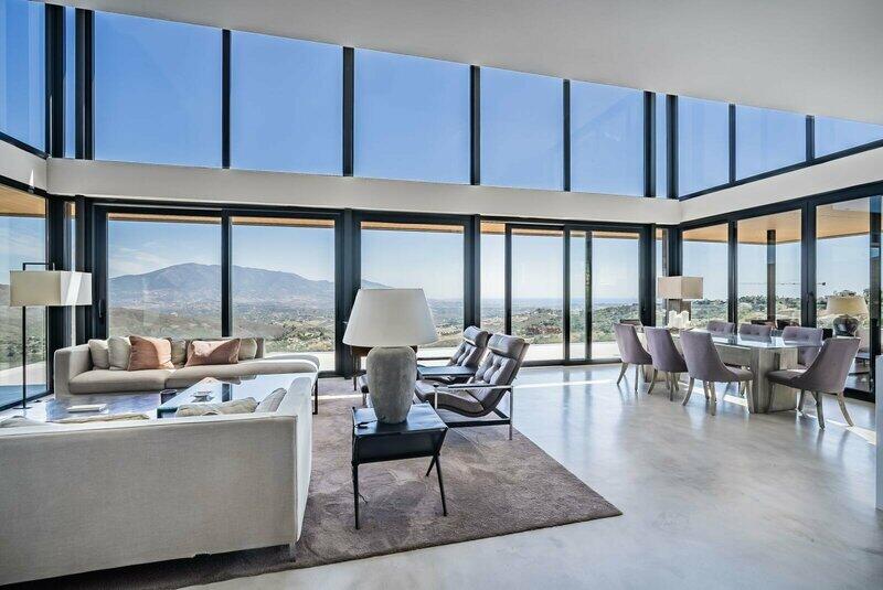 5 bedroom Villa for sale