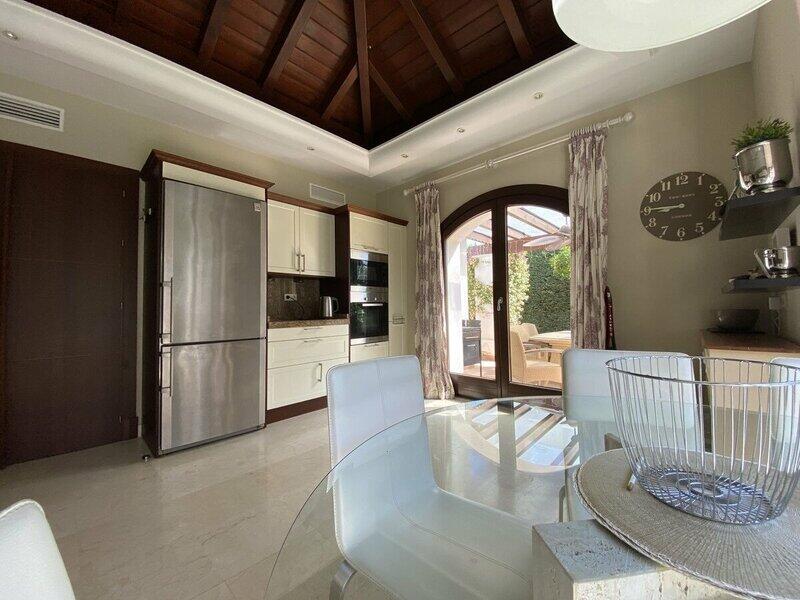 4 bedroom Villa for sale