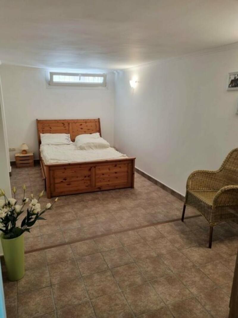 5 slaapkamer Gezinswoning Te koop