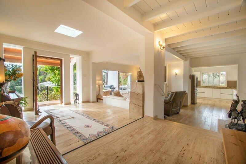 5 bedroom Villa for sale