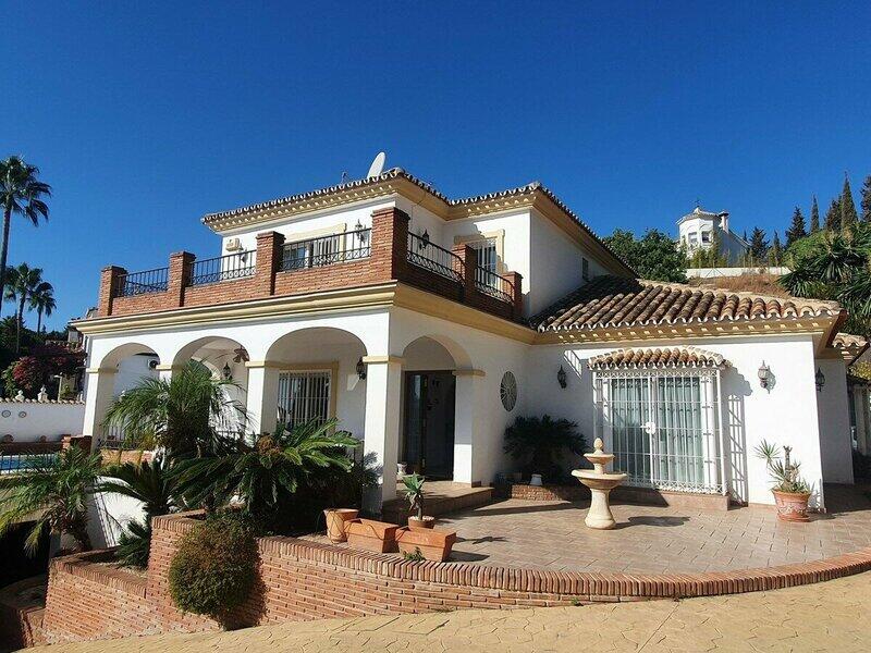 4 Cuarto Villa en venta