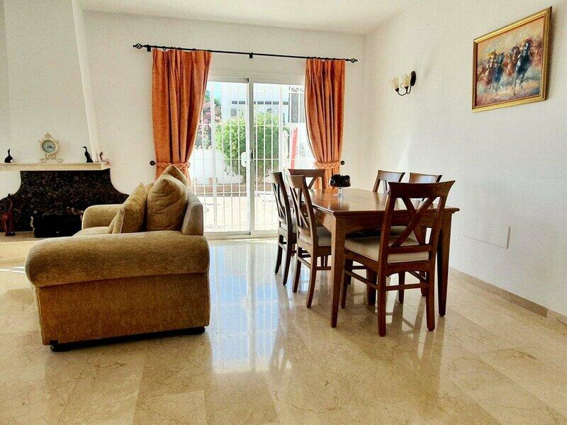 4 Cuarto Villa en venta