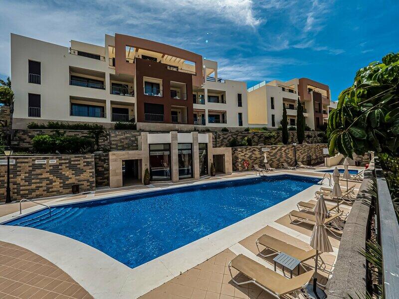 квартира продается в Los Monteros, Málaga