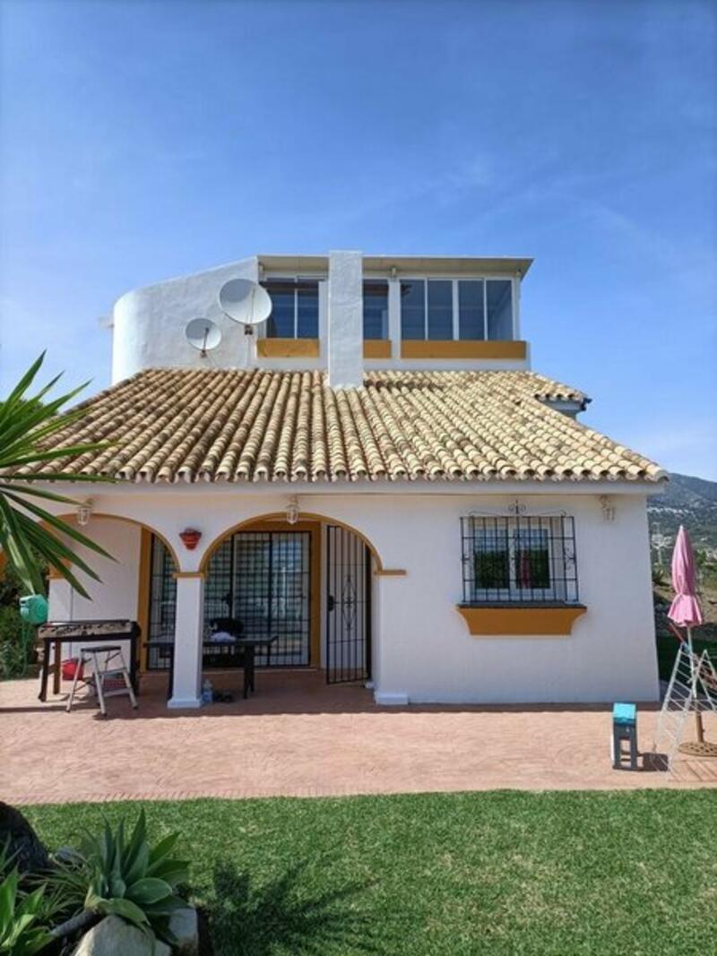 4 Cuarto Villa en venta