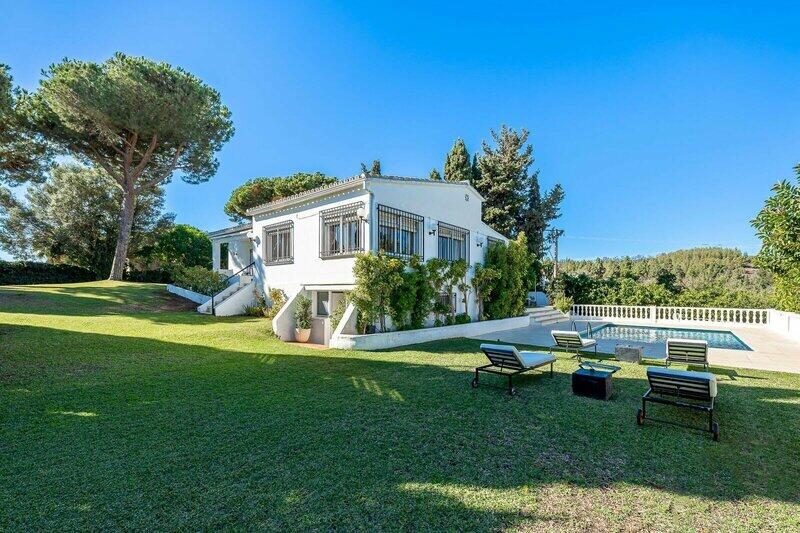 7 bedroom Villa for sale