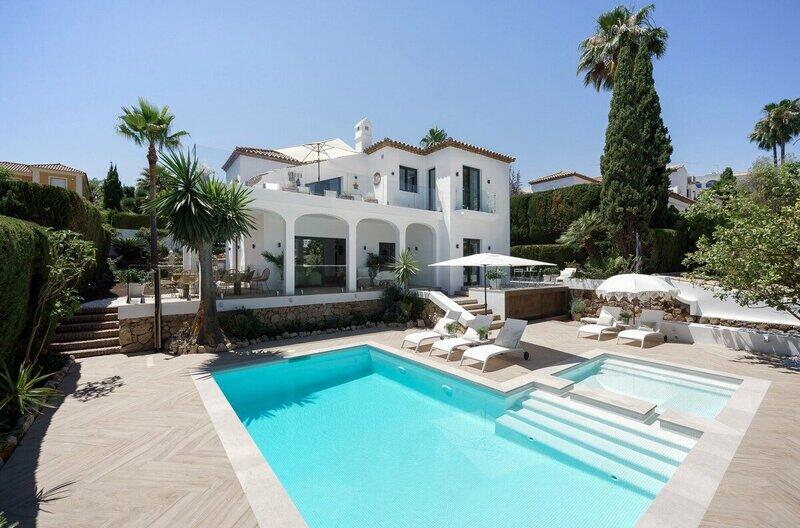 Villa à vendre dans Nueva Andalucia, Málaga