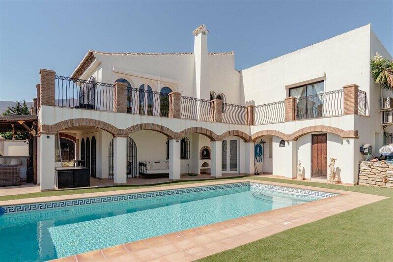 4 bedroom Villa for sale