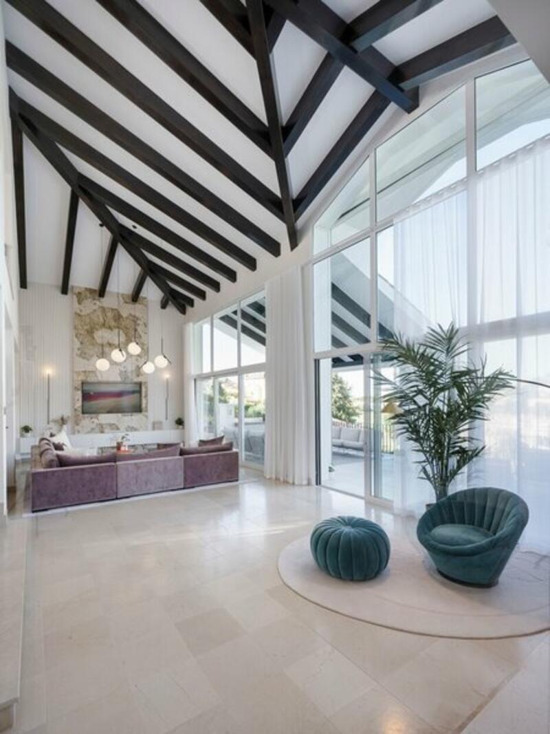 7 bedroom Villa for sale