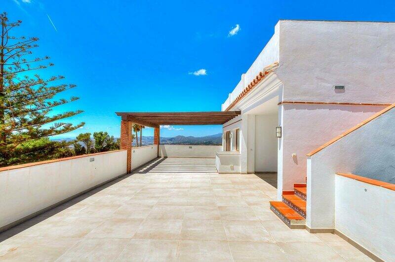 7 bedroom Villa for sale