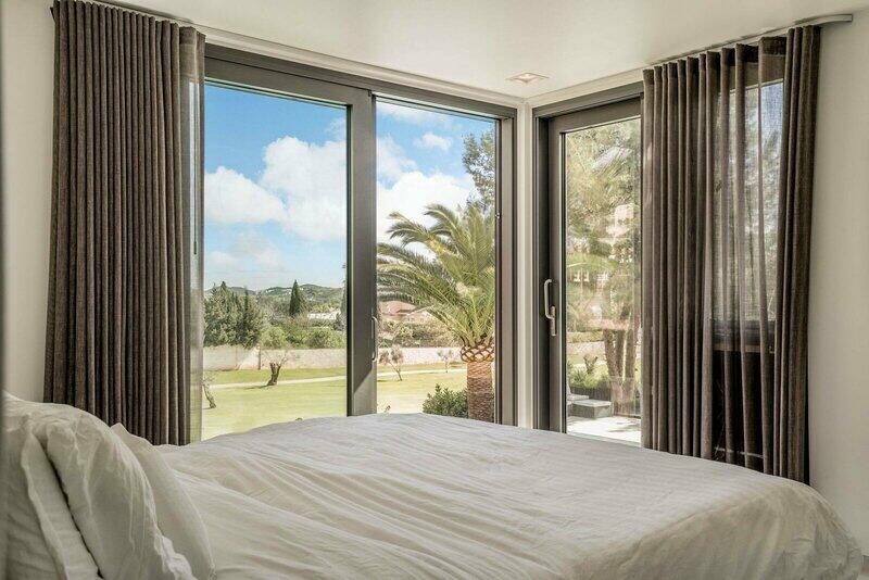 6 bedroom Villa for sale
