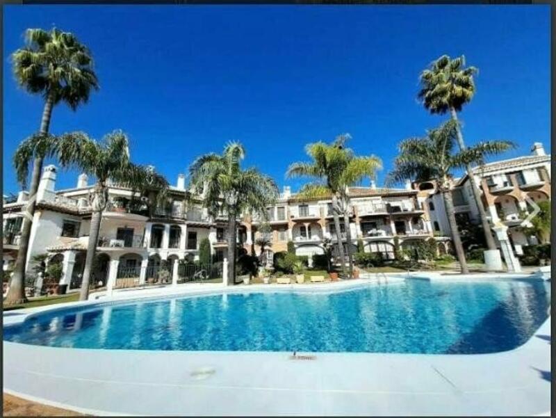 Townhouse for sale in Mijas Golf, Málaga