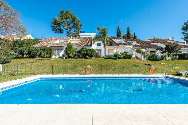 Appartement zu verkaufen in Nueva Andalucia, Málaga