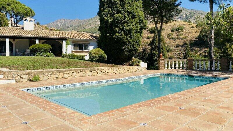 Villa for sale in Mijas, Málaga